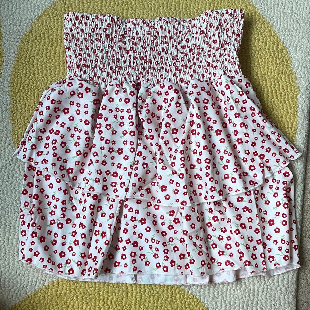 floral skirt